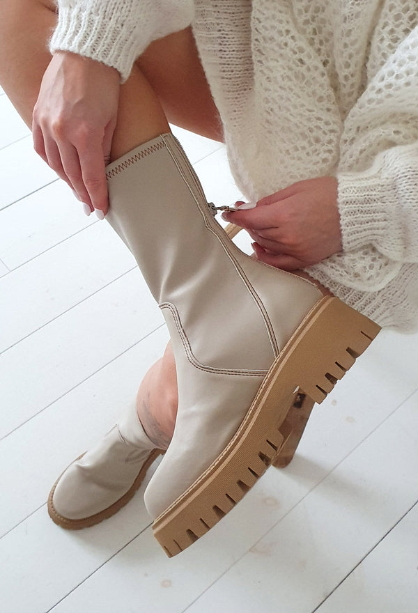 Sonia leather boots, beige